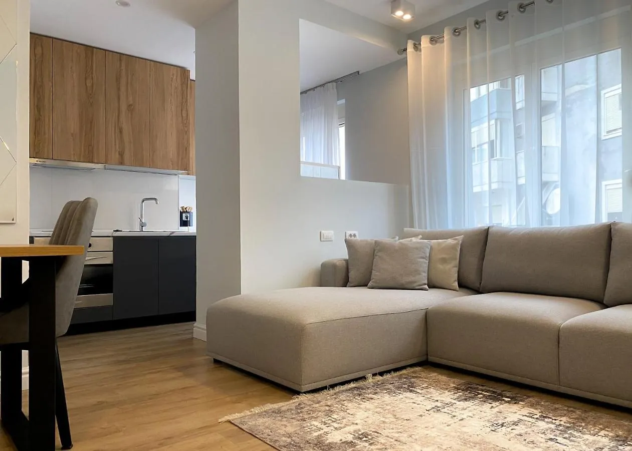 Centrally Located Glamorous Bright Apt Near Bazaar Tirana 0*,  Albania